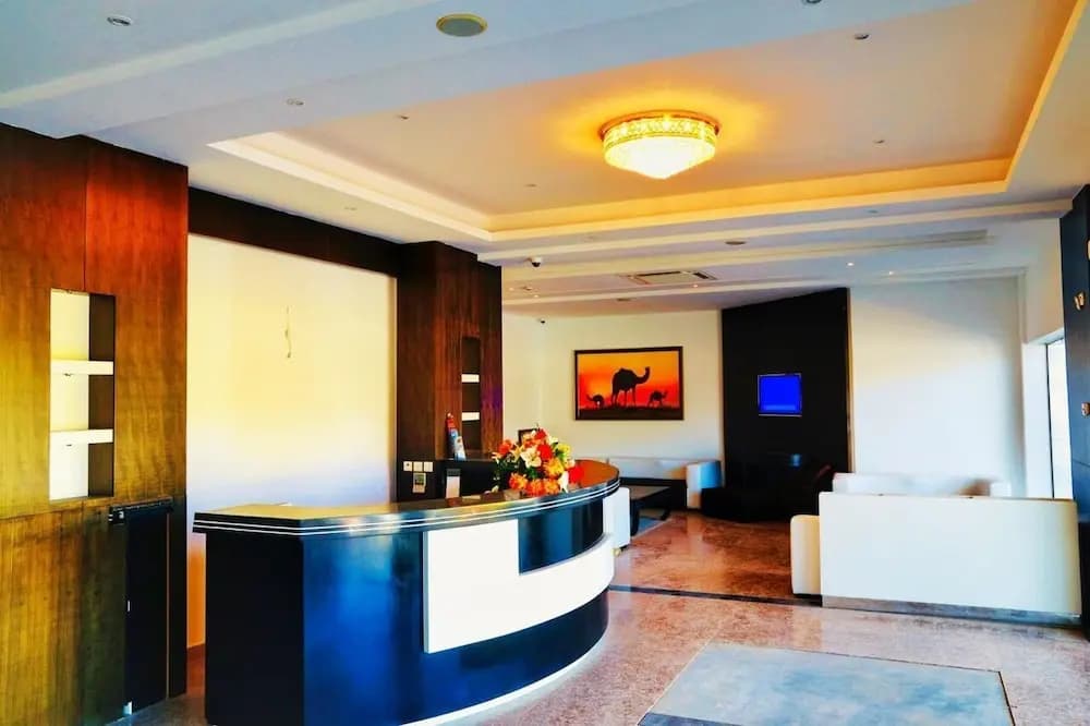 Johny International Hotel - photo 2