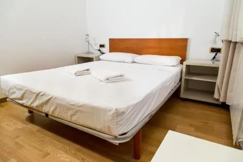 Apartamentos City Beach - photo 4
