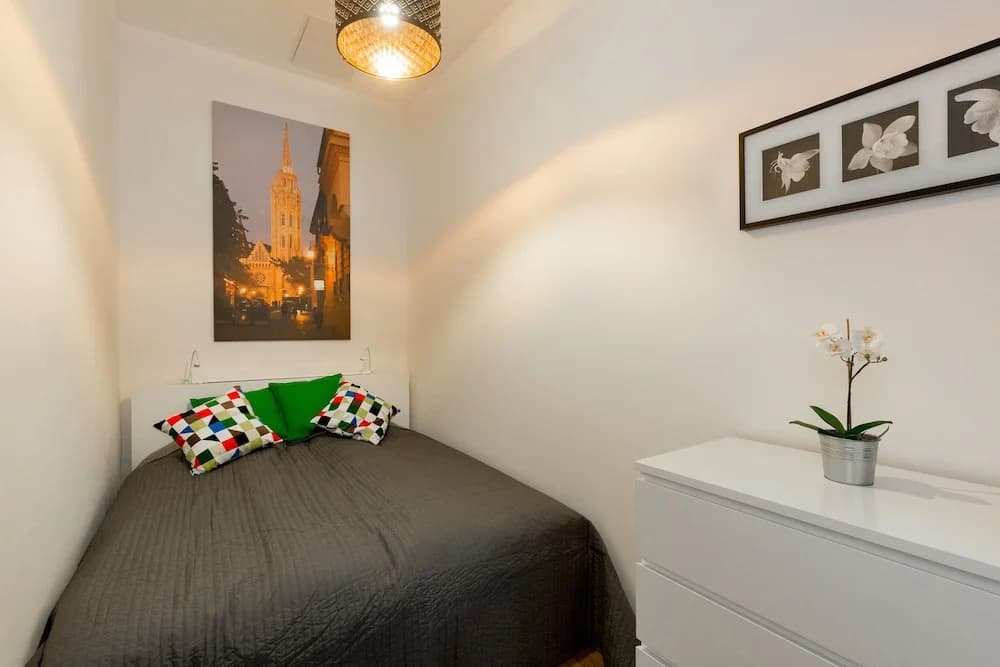 Kate’s Central Home - photo 5