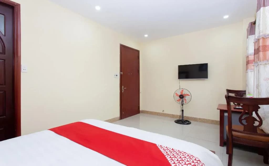 Phuong Hong Motel - photo 4