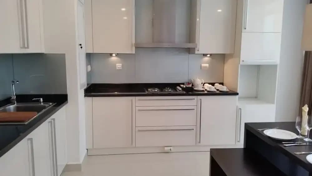 Platinum One Suites - 3 Bedroom - photo 12