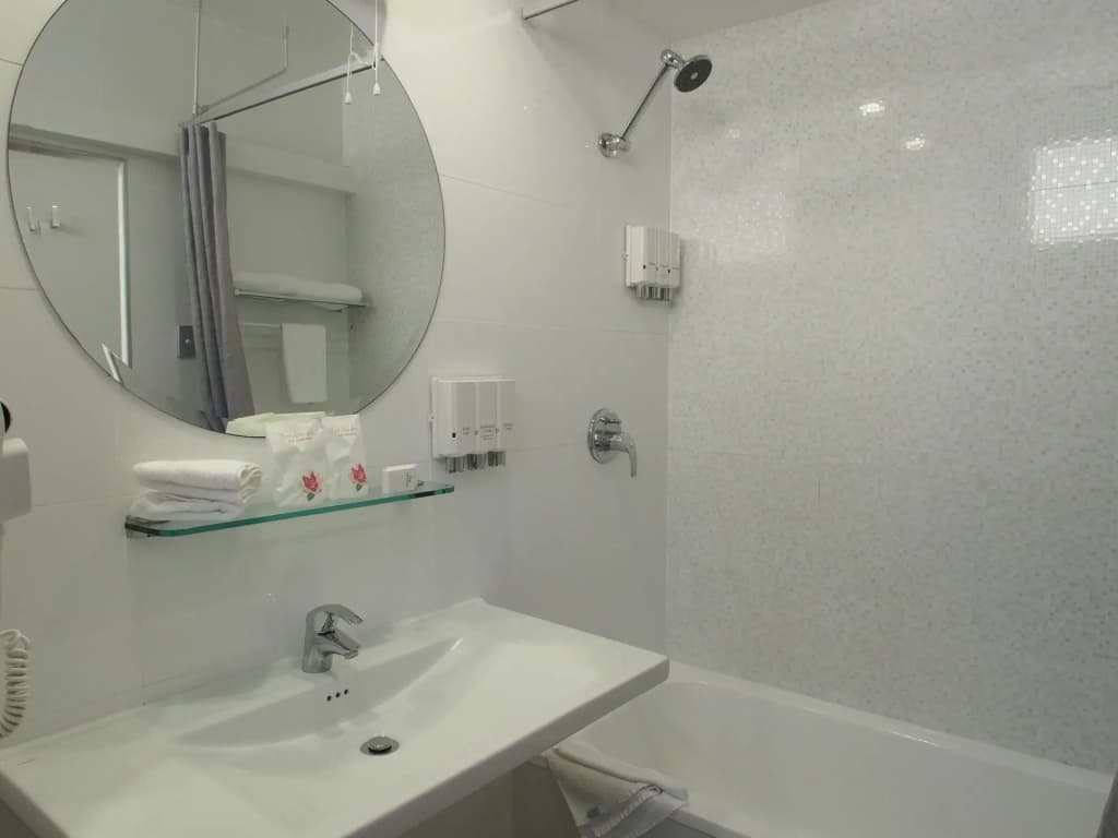 The Savoy Double Bay Hotel - photo 21