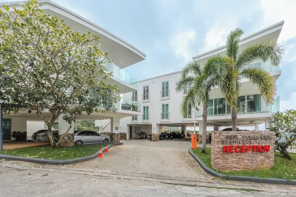 Sea View 2BR Condo Prime Location C236 - photo 2