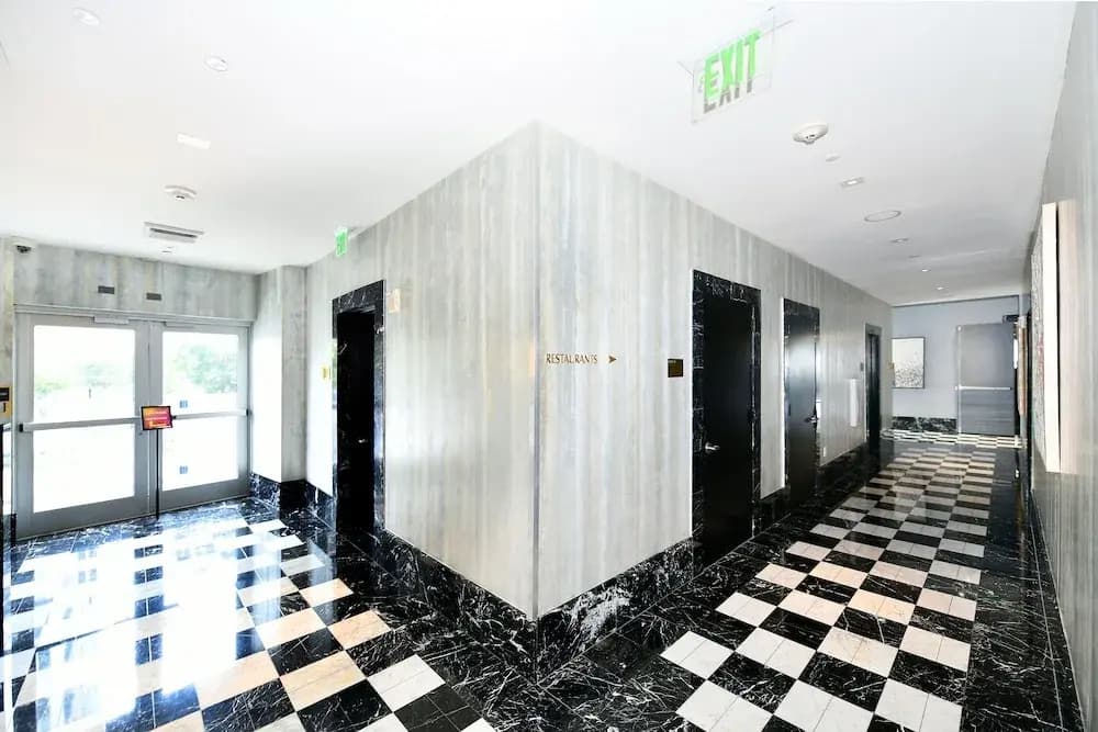 Iconbrickell 1609 - photo 12