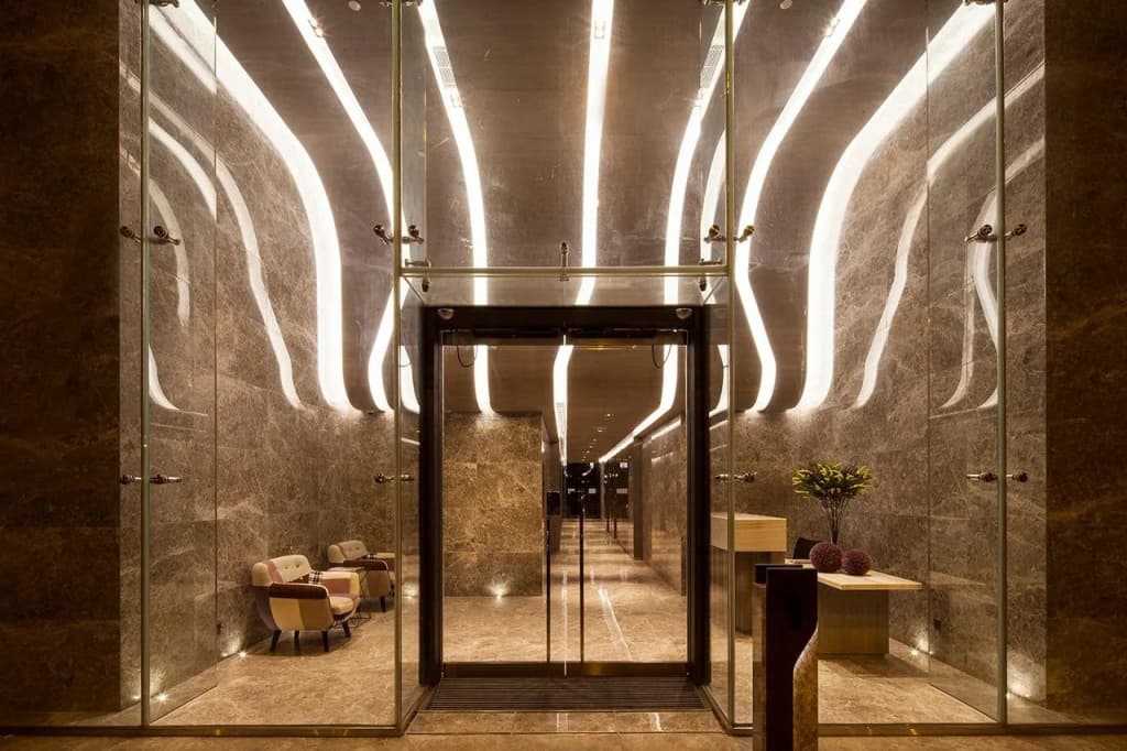 CM Plus Hotels and Serviced Apartments - photo 10