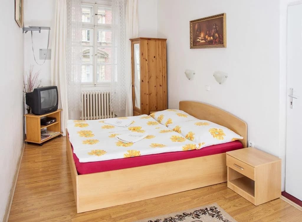 Charles Bridge Bed And Breakfast - photo 8