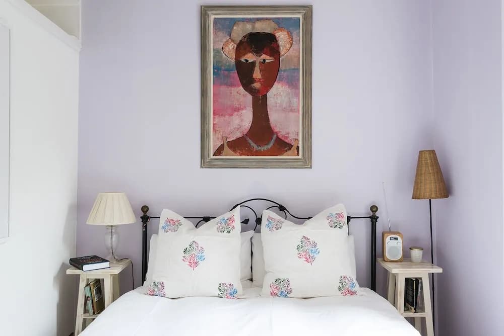 Distinctive Kensington 1-bed flat - photo 2