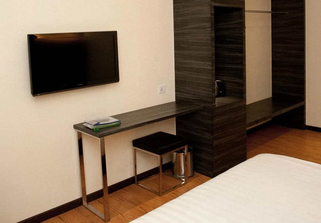Starz Hotel - photo 4