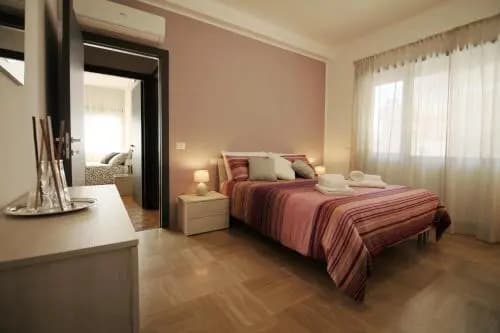 Eur Bright Spacious terraced Apartment - photo 3