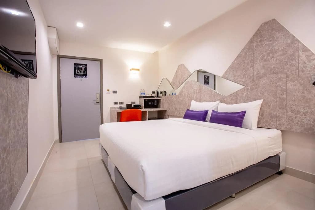 Spittze Hotel Pratunam - photo 8