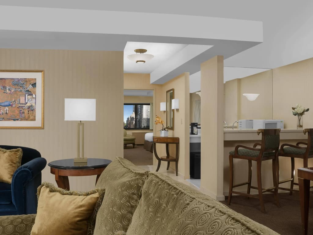 Executive Class at MTS Hotel - photo 3