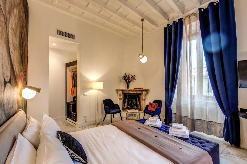 Little Queen Pantheon Residence - photo 3