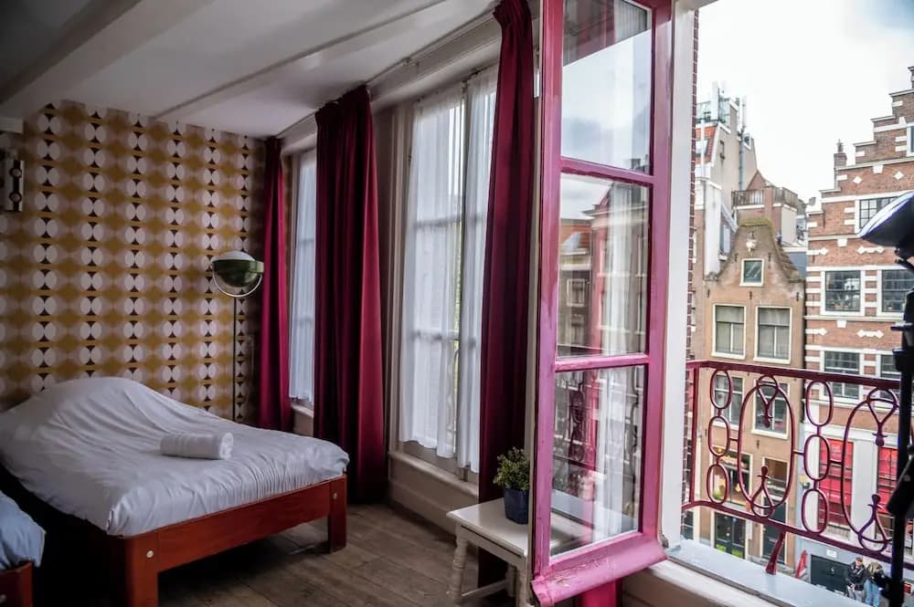 Hotel & bar Royal taste Amsterdam - photo 13
