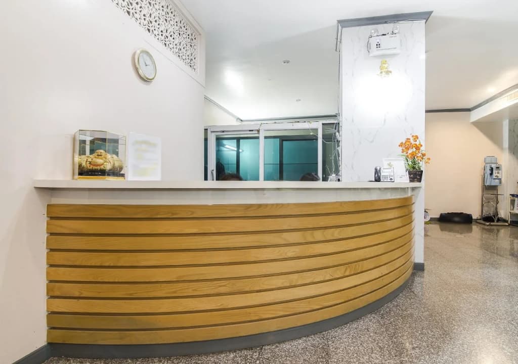 J Two S Pratunam Hotel (SHA Certified) - photo 19