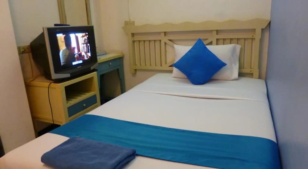 Sawasdee Khaosan Inn Hotel - photo 38