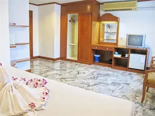 Paradise Resortel - photo 14