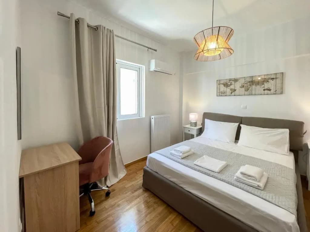 Filis Spacious 105sqm apt in Viktoria - photo 3