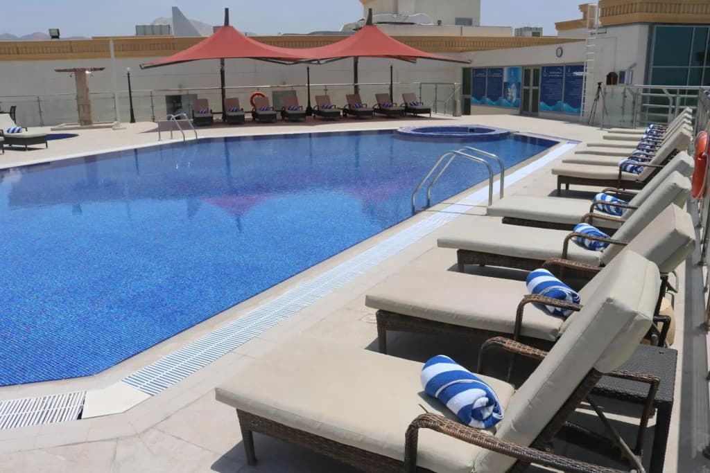 City Seasons Muscat Hotel - photo 6