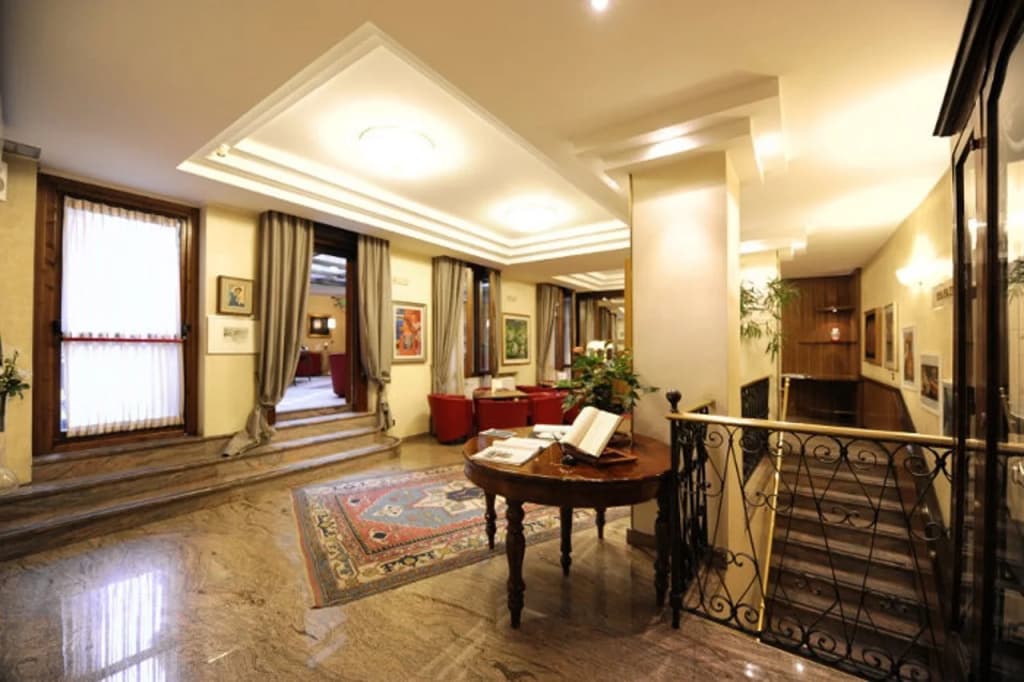 Hotel Carrobbio - photo 16