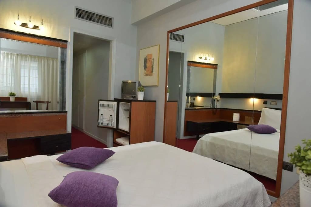 Victory Inn - photo 5