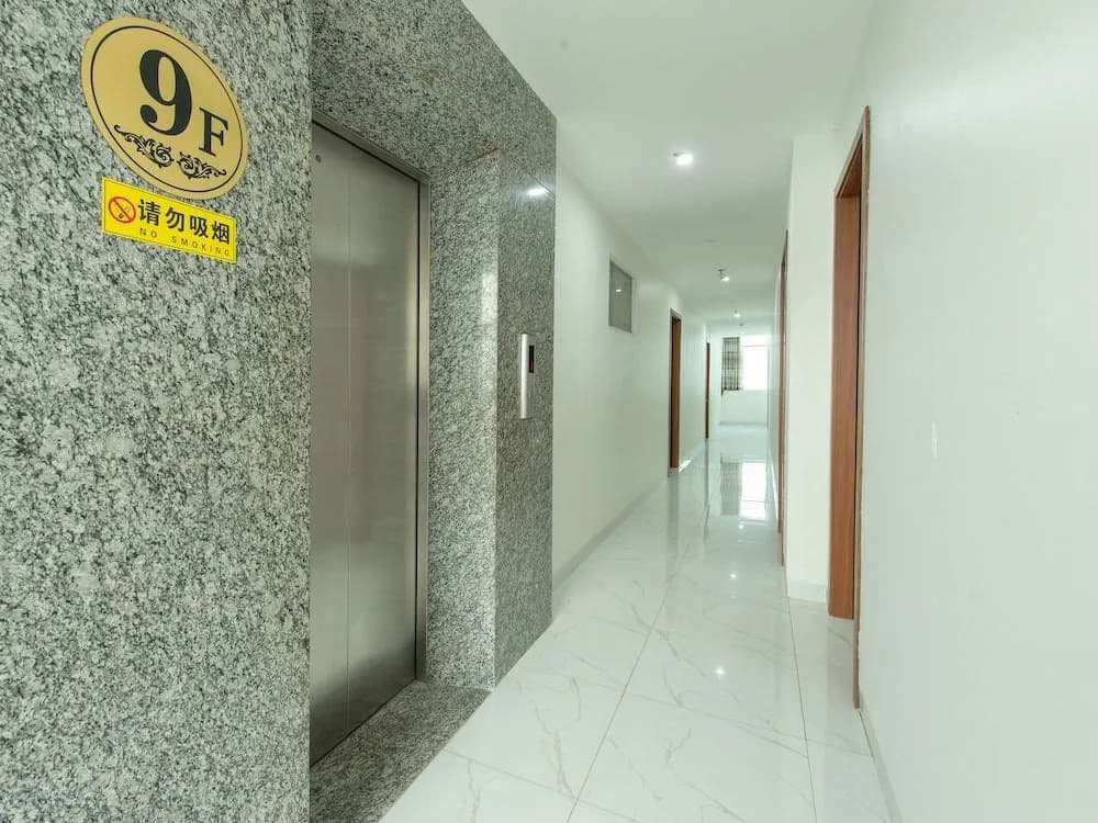 OYO 417 Truong Son Hotel - photo 12