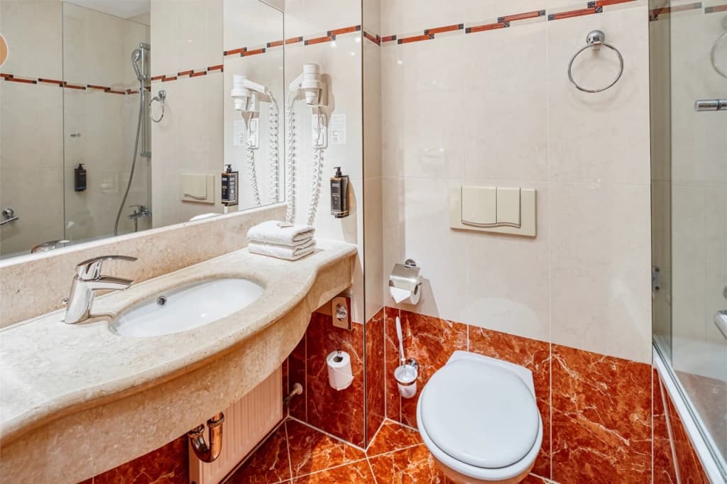 Hotel Chateau Kurfürstendamm - photo 40