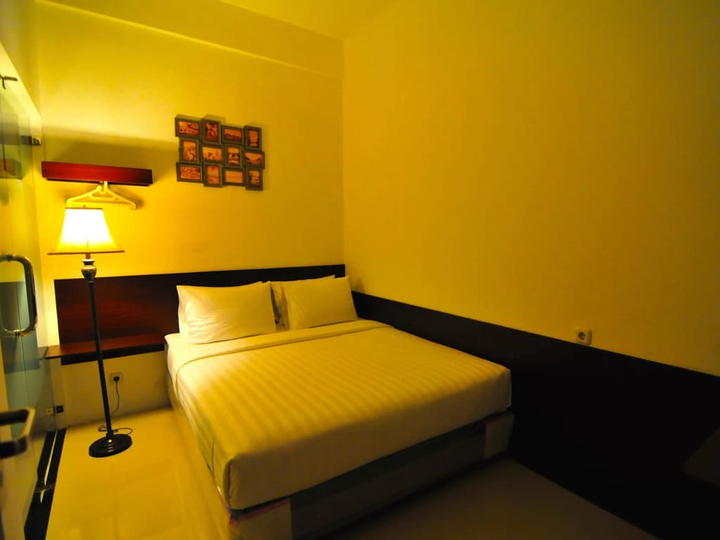Capsule Hostel Old Batavia - photo 2