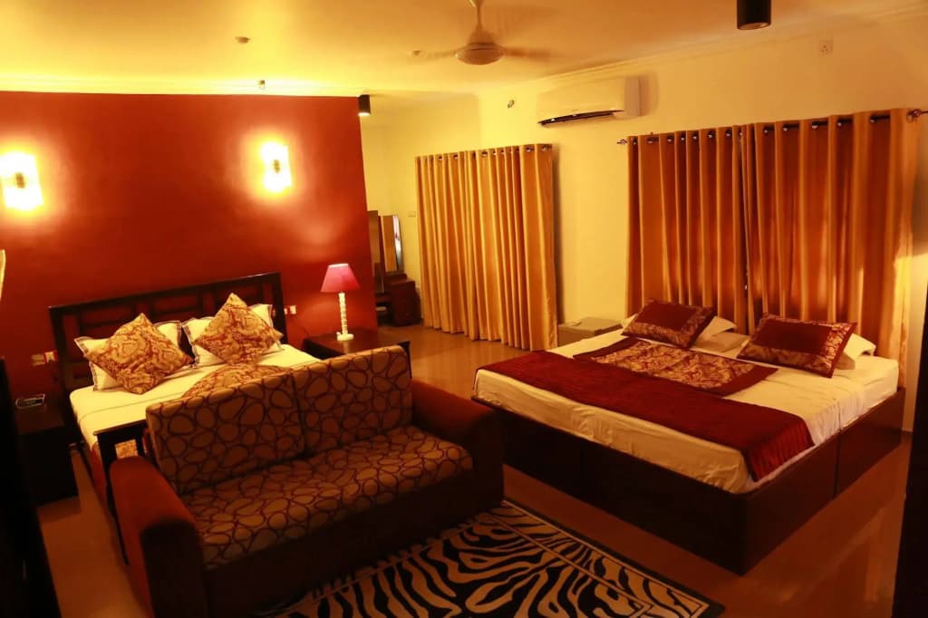 The Canes Boutique Hotel - photo 3