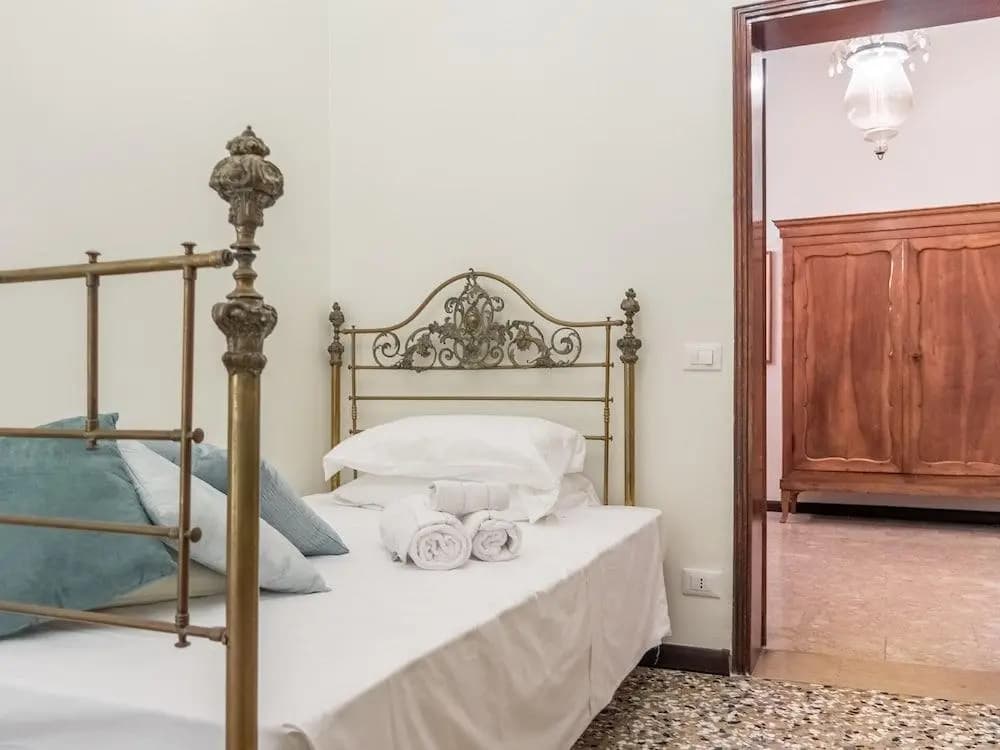 Luxury Apartment On Grand Canal by Wonderful Italy - photo 4