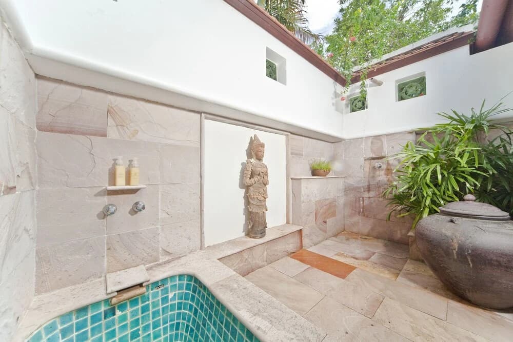 Bangrak Beachfront Villa - photo 12