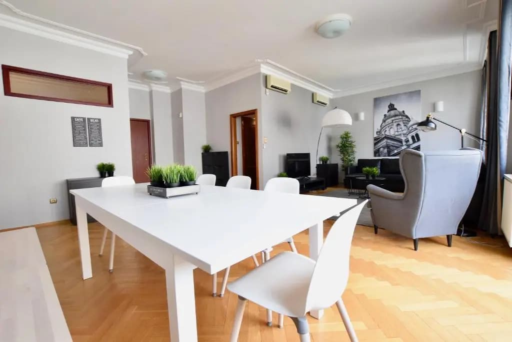 Luxury Apartment by Hi5 - Lovag Suites - photo 4