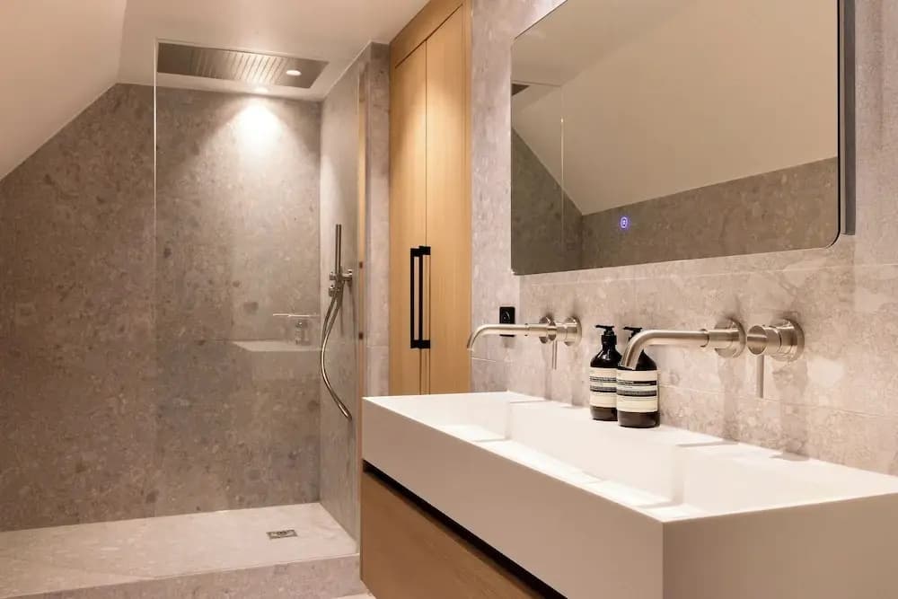 Modern Apartment -ac-1br-4p-pantheon - photo 6