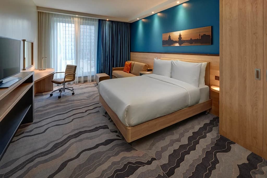 Hampton By Hilton Berlin City Centre Alexanderplatz - photo 6