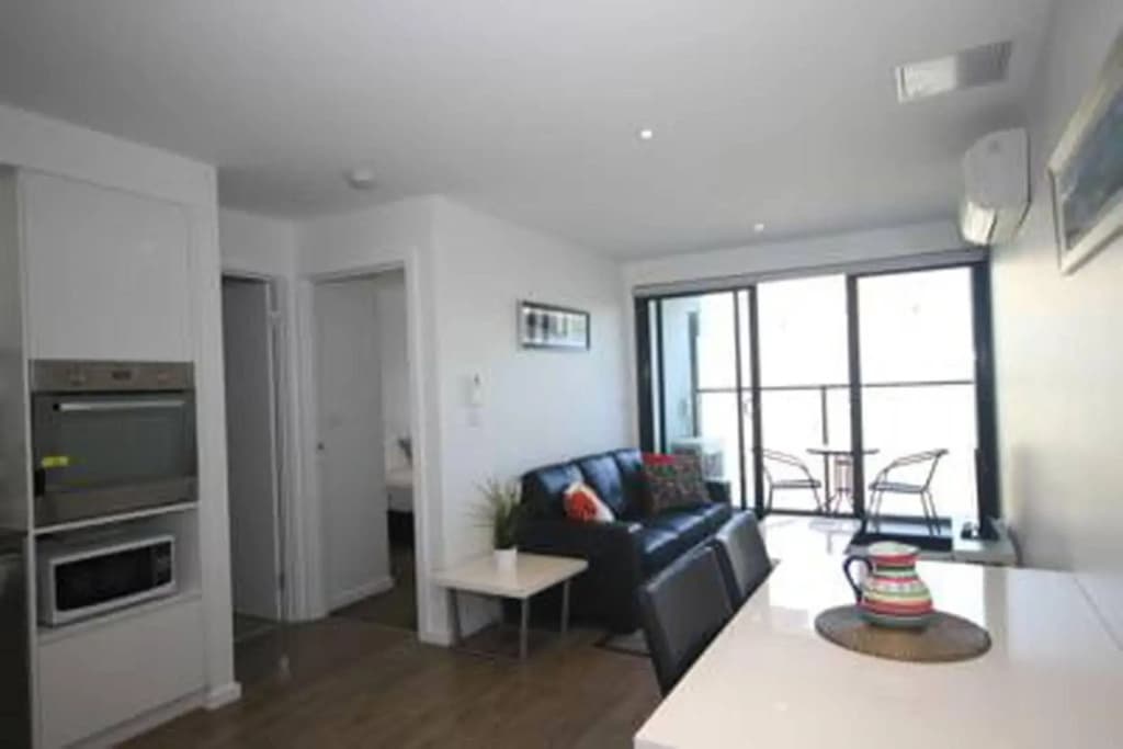 RNR Serviced Apartments North Melbourne - photo 7