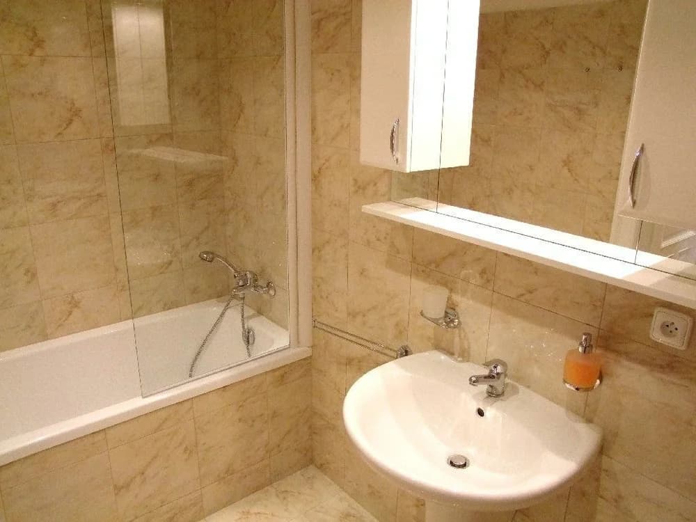 Charles Bridge Hostel and Apartments - photo 7