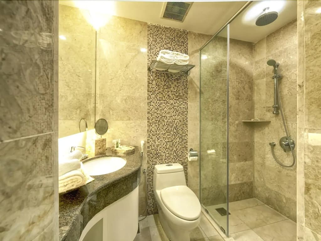 RC Hotel - photo 9