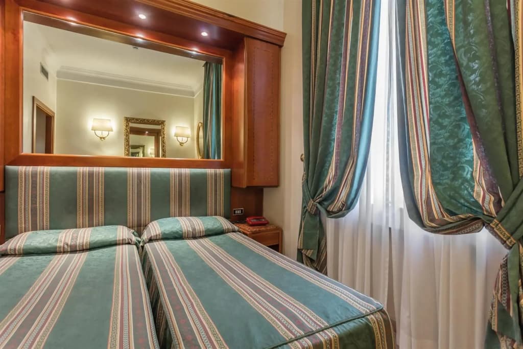 Raeli Hotel Luce - photo 5