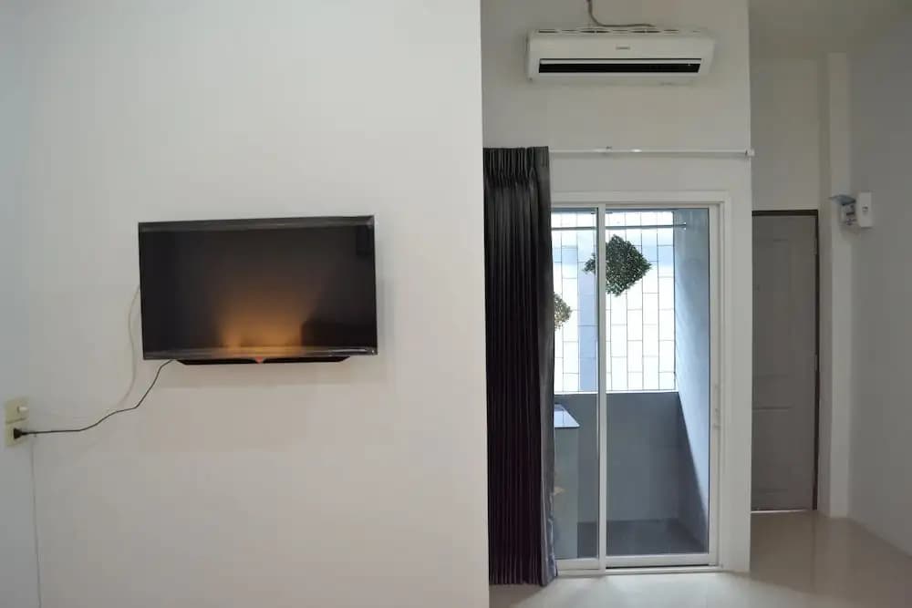 Icon Place Apartment - photo 7