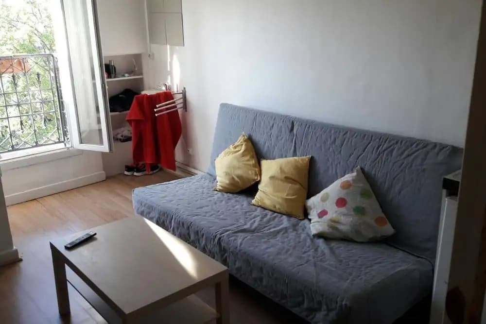 Bright Studio in Paris Centre - photo 2