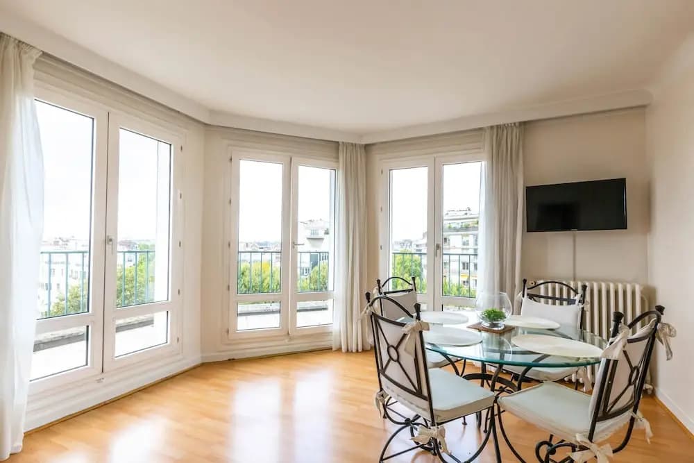 Amiral View Great 1 Bedroom Apartment in Paris - photo 6