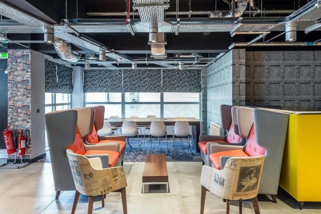 KM Hotel - photo 19