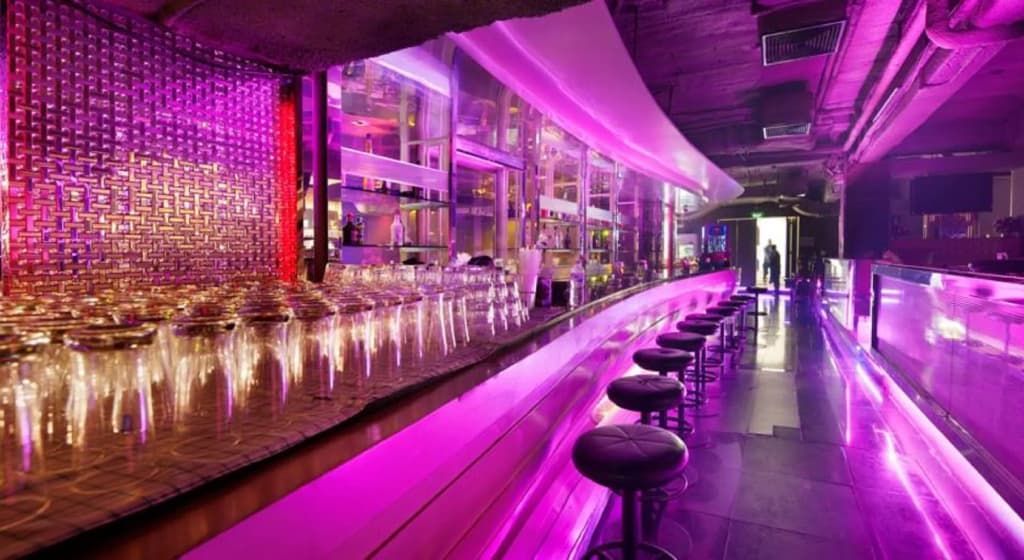 Grace Hotel Bangkok - photo 33
