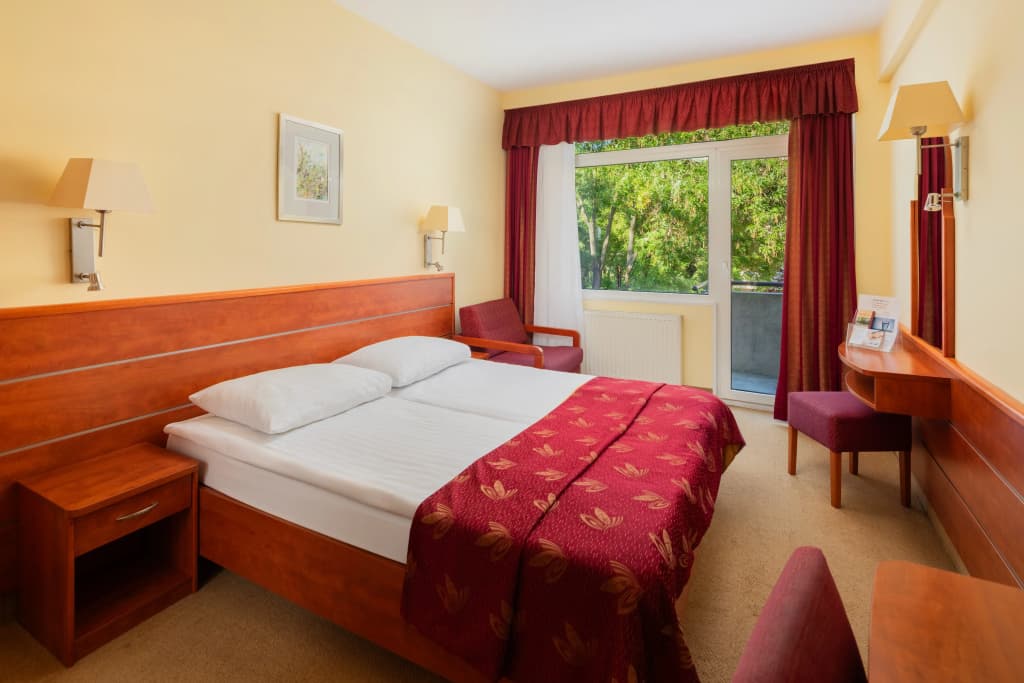 Hotel Benczur - photo 3