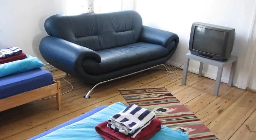 Come 2 Friends Apartmenthaus - photo 2