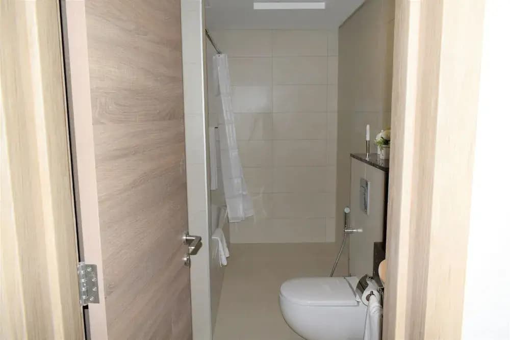 Comfy STU - Almultaqa Mirdif - photo 6