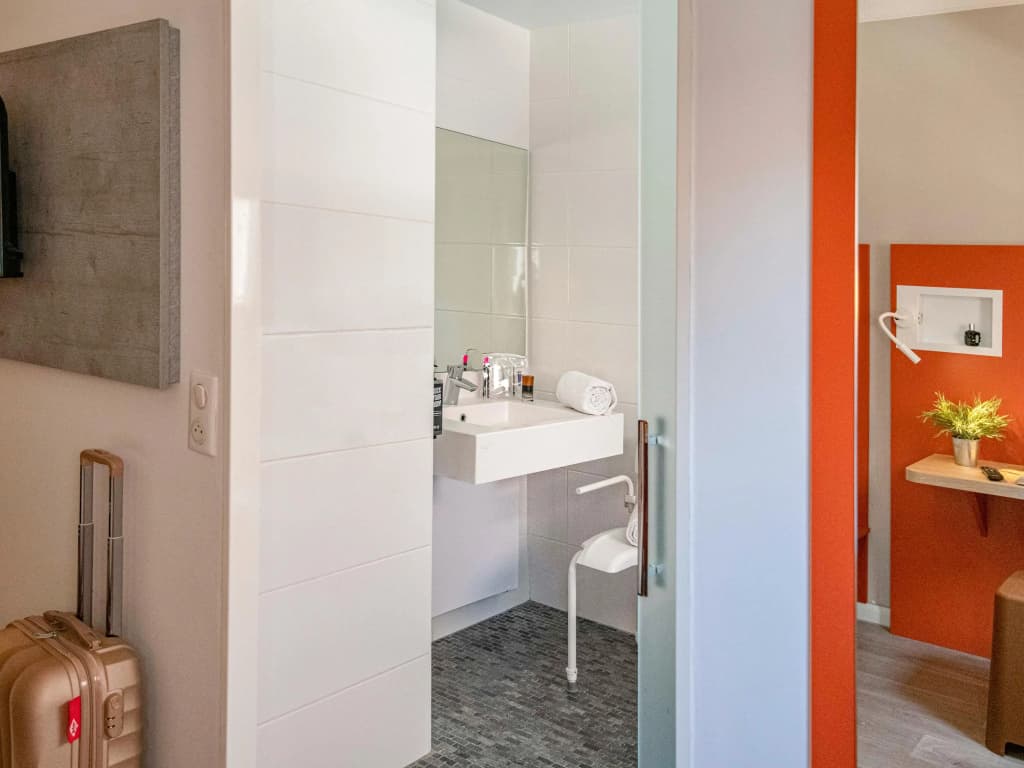ibis budget Nice Californie Lenval - photo 35
