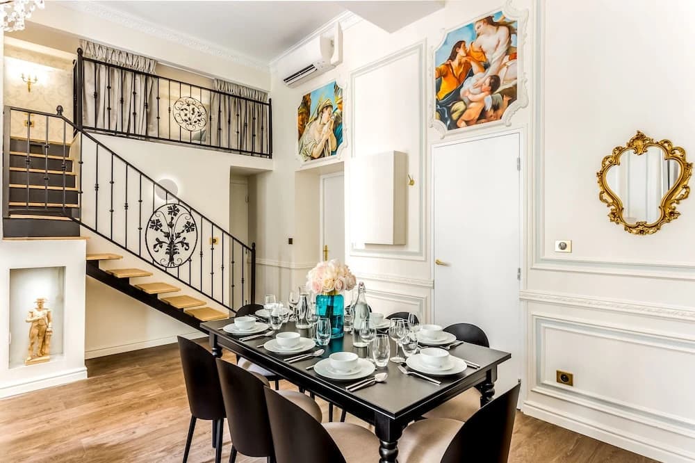 Luxury 3 Bedroom 2 Bathroom Palace Apartment - AC - Louvre - photo 15