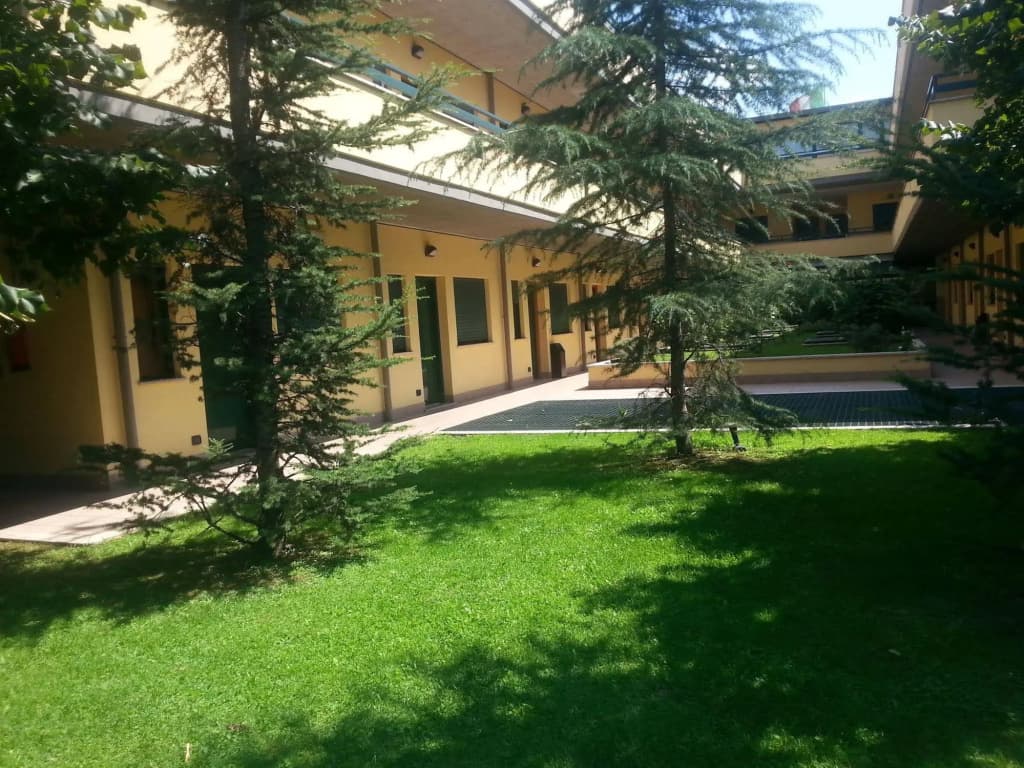 Hotel Laurence - photo 10