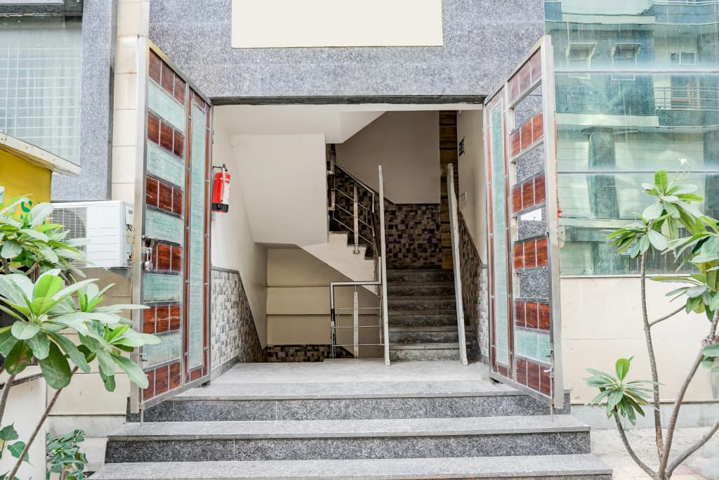 OYO 70849 Hotel Sarvasa Residency - photo 21