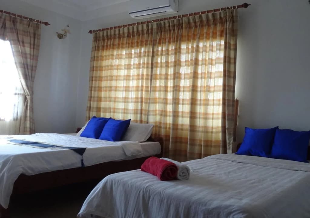 Comfort Guesthouse - photo 2